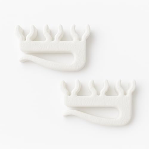 Hat Clip Golf Tee Holder - Image 2