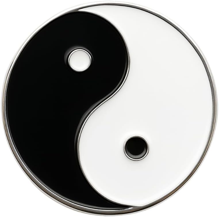 Black & White Yin Yang Ball Marker by FUNMARKERS