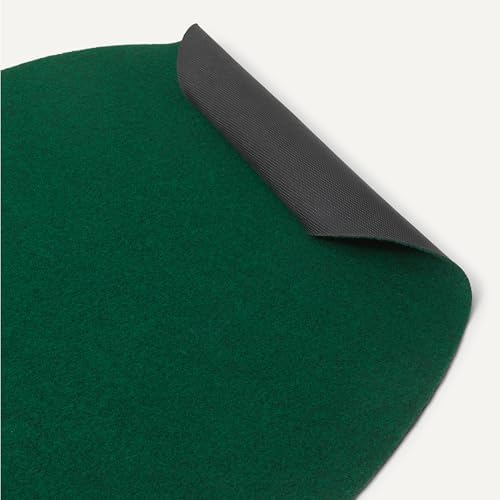 Amazon Basics Golf Putting Green - Image 4