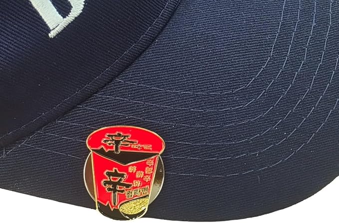 Funny & Unique Golf Ball Markers with Hat Clip – Food & Fun Icons – Perfect Golf Accessories & Gifts