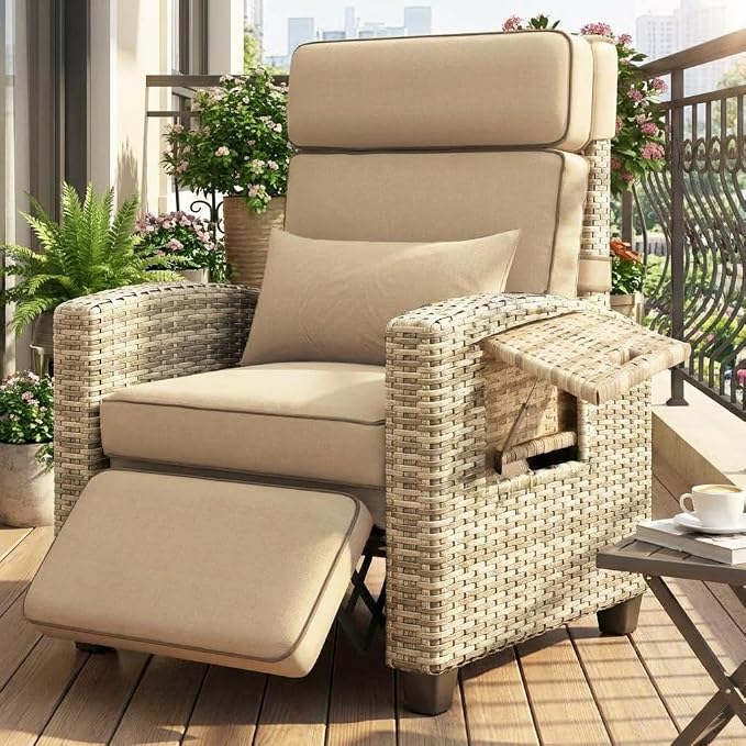 GarveeLife Outdoor Recliner Chair, PE Wicker Lounge Chair by GarveeLife