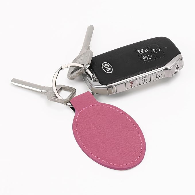 LaserGram Oval Keychain, Golfer Golfing, Personalized Engraving Included (Pink)