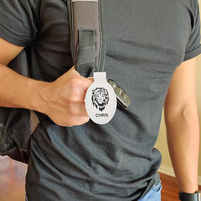 LaserGram Oval Keychain, Off Road Racer, Personalized Engraving Included (Golf White)