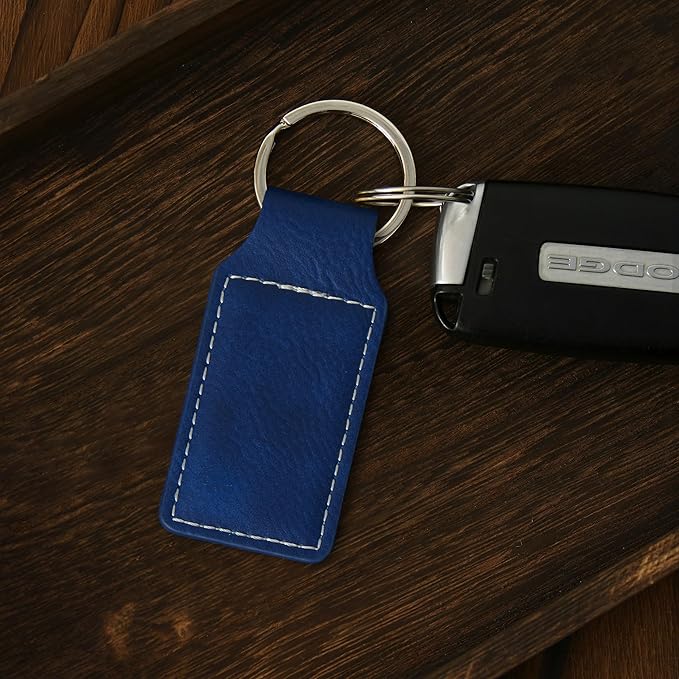 LaserGram Rectangle Keychain, Golfer Golfing, Personalized Engraving Included
