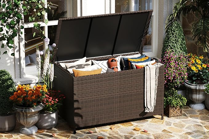 185 Gallon Outdoor Deck Box by GarveeTech